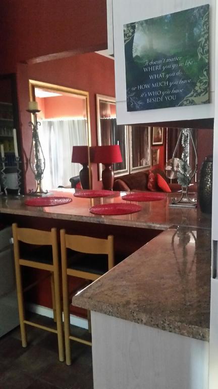 Westward Ho Apartment 13 Cape Town Ngoại thất bức ảnh